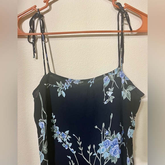 REFORMATION Black Floral 100% Viscose Mini Dress - Picture 3 of 11